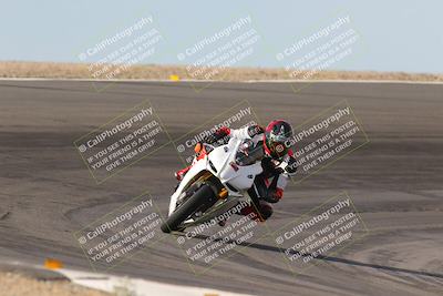 media/Nov-26-2023-TrackXperience (Sun) [[5492a056a2]]/Level 2/Session 2 (Bowl Exit)/